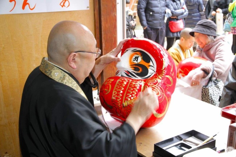 150 Re2 1 Daruma Doll Fair At Ganzandaishi